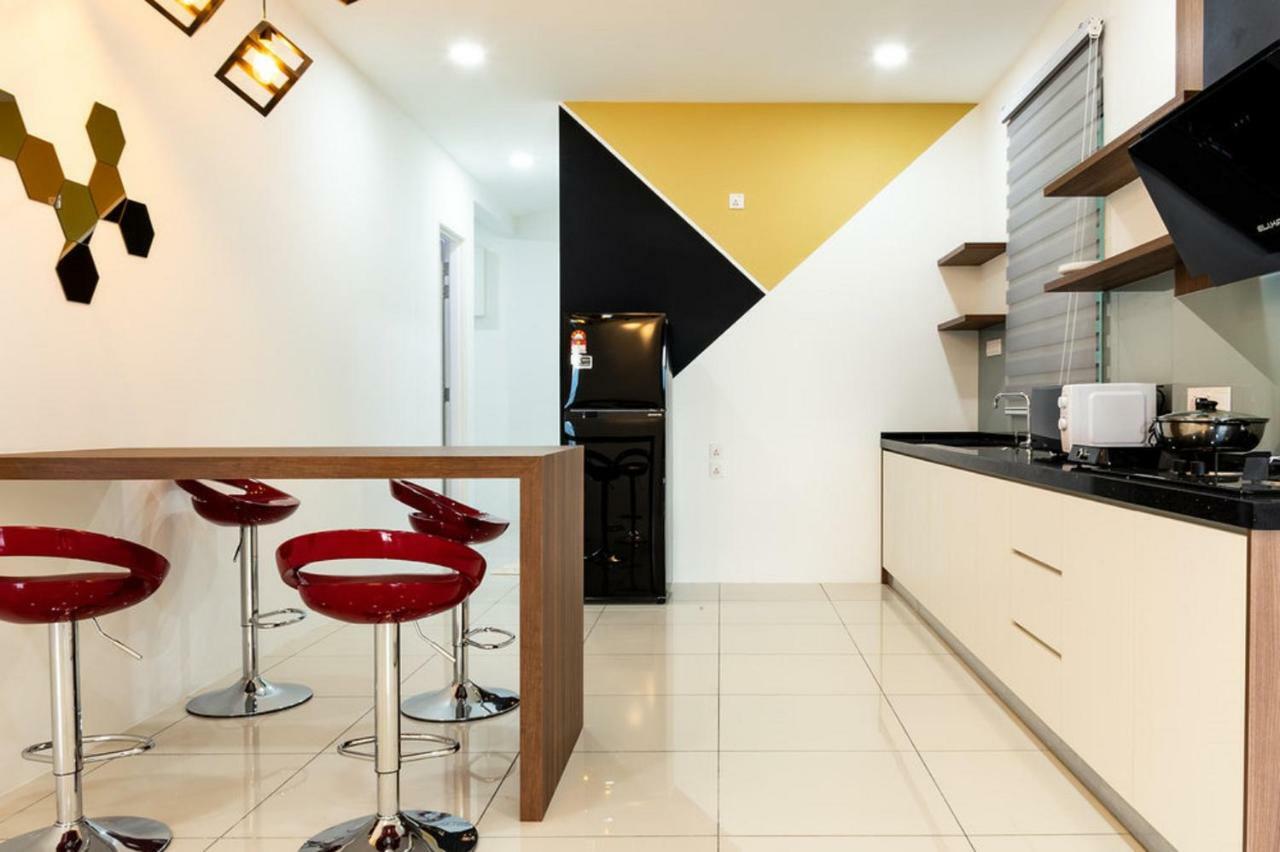 Southwest Designer Suite By D Imperio Homestay Penang Bayan Lepas Buitenkant foto